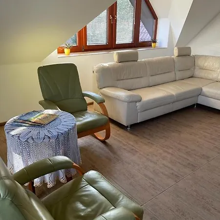 アパート Mitori *